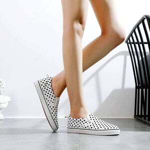 (85-2654)  Women's Polkadot Slip on Canvas Sneakers  Sz 11